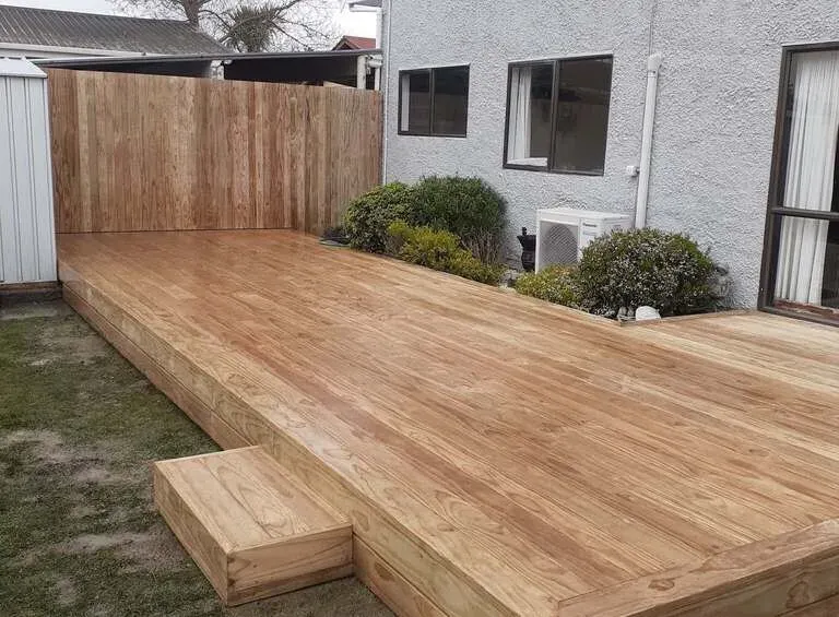 Timber screen fence behind a new timber deck, Palmerston North